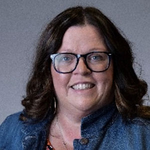 Photo of Angela Larson
