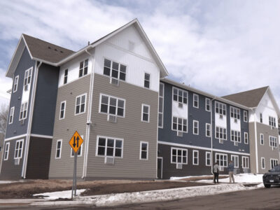 Exterior of Wadena West in Duluth