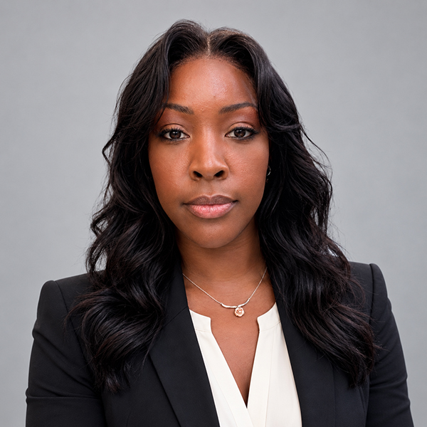 Michelle Carver headshot